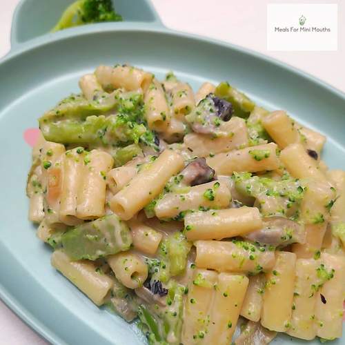 Cheese & Broccoli Pasta